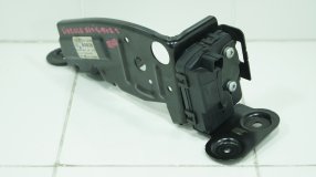 Замок стекла багажника Lincoln Navigator U228 2002+