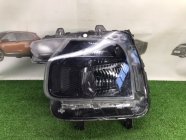 Фара левая HYUNDAI STARIA