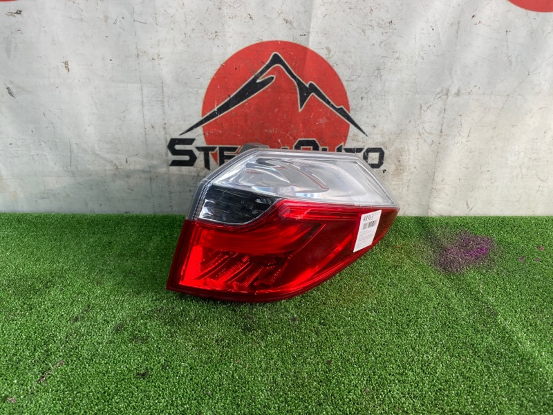 Стоп-сигнал Honda Shuttle GP7 LEB 2015 прав. (б/у)