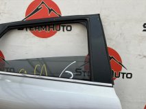 Дверь правая задняя SUZUKI BALENO WB42S 2016 K10C