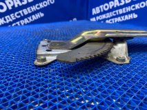 Трапеция стеклоподъемника Toyota Corolla 120 седан 2005