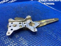 Трапеция стеклоподъемника Toyota Corolla 120 седан 2005