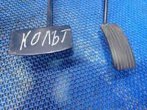 Блок педалей Mitsubishi Colt купе 1999