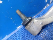 Передний правый рычаг Mercedes-Benz W220 седан 2001