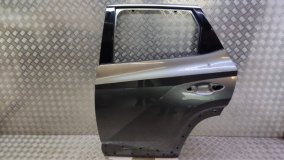 Дверь левая задняя Hyundai Tucson NX4 2021 D4FE