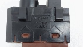 Переключатель регулировки зеркал левый передний Nissan Murano Z51 2011 VQ35DE