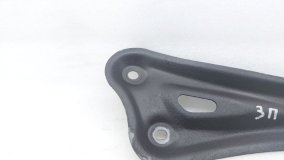 Кронштейн подрамника правый задний Toyota RAV4 44 2017 2ARFXE Кронштейн подрамника правый задний Toyota RAV4 44 2017 2ARFXE