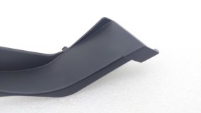 Накладка лобового стекла правая Omoda C5 T19C 2022 Накладка лобового стекла правая Omoda C5 T19C 2022