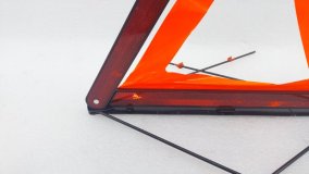 Знак аварийной остановки BMW 5-Series F10 2013 S63B44B