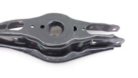 Рычаг подвески задний JAC J7 2022 HFC4GB24E