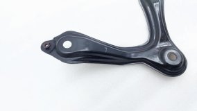 Кронштейн подрамника левый передний Toyota RAV4 44 2018 3ZRFE Кронштейн подрамника левый передний Toyota RAV4 44 2018 3ZRFE