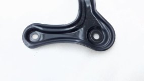 Кронштейн подрамника левый передний Toyota RAV4 44 2018 3ZRFE Кронштейн подрамника левый передний Toyota RAV4 44 2018 3ZRFE