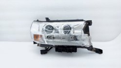 Фара правая Toyota Land Cruiser VDJ200 2016 1VDFTV