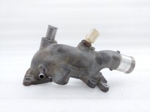 Фланец системы охлаждения Toyota Highlander GSU45L 2011 2GRFE