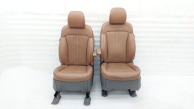 Сиденья Hyundai Staria US4 2021 D4HB