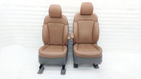 Сиденья Hyundai Staria US4 2021 D4HB