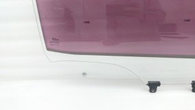Стекло двери правое заднее Kia Carnival YP 2019 D4HB