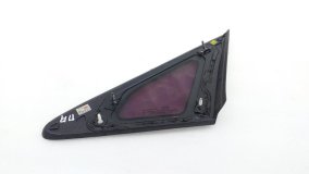 Стекло кузовное глухое правое переднее Kia Carnival YP 2019 D4HB