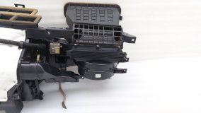 Корпус отопителя передний Kia Carnival YP 2019 D4HB