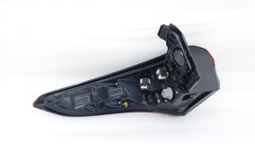 Фонарь правый Toyota Highlander GSU75 2021 2GRFKS