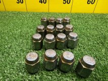 Гайки колесные Toyota Tank M900A 2017 1KR-FE