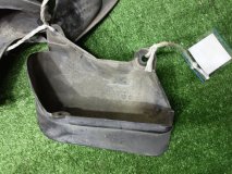 Брызговик Toyota Granvia KCH16W 1999 1KZTE Брызговик Toyota Granvia KCH16W 1999 1KZTE