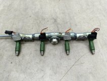 Топливная рампа в сборе Toyota Avensis t25 2007 1ZZFE