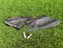 Кронштейн буксировочный задний Toyota Porte NNP10 2005 2NZFE