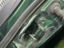 Петли двери левые задние Toyota Passo M700A 2016 1KRFE