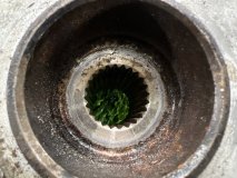 Ступица 91 т.км левая задняя Suzuki Sx4 YB41S 2008 J20A