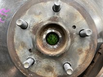 Ступица 89 т. км левая передняя Toyota Estima ACR30 2005 2AZFE