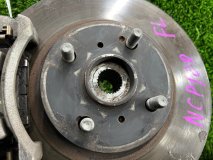 Ступица 86 т. км левая передняя Toyota RACTIS NCP100 2005 1NZFE