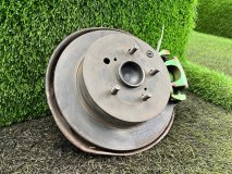 Ступица 90 т. км левая задняя Toyota Alphard ANH20 2008 2AZFE