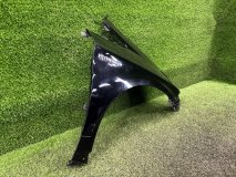 Крыло цвет-202 правое переднее Toyota Prius ZVW30 2014 2ZRFXE