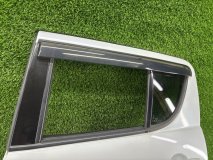 Дверь Цвет-ZMT левая задняя Suzuki Swift ZC72S 2014 K12B
