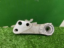 Кронштейн двигателя правый Daihatsu Sirion K3-VE Кронштейн двигателя правый Daihatsu Sirion K3-VE