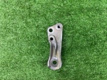 Кронштейн двигателя правый Daihatsu Sirion K3-VE Кронштейн двигателя правый Daihatsu Sirion K3-VE