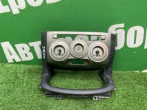 Консоль центральная Daihatsu Sirion M300 K3-VE