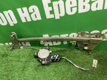 Стеклоподъемник левый передний Mitsubishi Diamante F31A