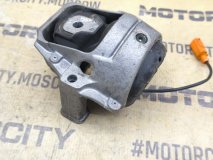 Подушка двигателя левая AUDI A4 2014 CDNB