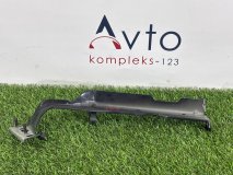 Кронштейн крыла левый передний Audi S4 B8 2012 CGWC