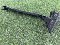 Кронштейн крыла правый передний Audi S4 B8 2012 CGWC