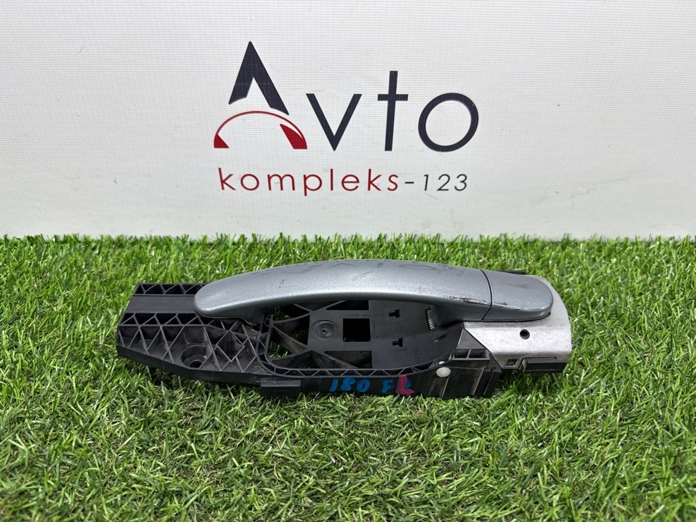 Ручка двери Volkswagen Tiguan 5N CAWB 2009 перед. лев. (б/у)