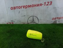 Светоотражающий жилет Mercedes C180 W205 2014 274.910