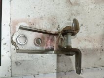 Петля двери нижняя правая задняя Toyota Highlander MCU25 2002 1MZ-FE