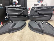 Комплект обшивок дверей BMW 520d G30 B47D20A