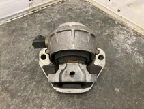 Подушка двигателя Audi A8 D4 2011