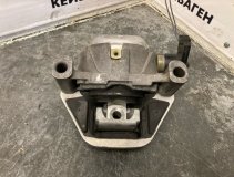 Подушка двигателя Audi A8 D4 2011