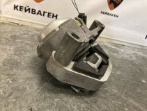Подушка двигателя Audi A8 D4 2011