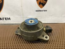 Подушка двигателя правая Audi A8 D4 2011